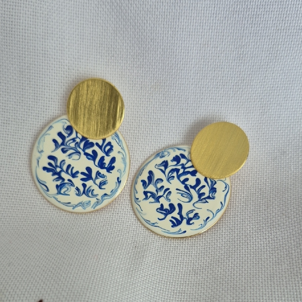 Gold and Blue Patterned Earrings By Analuisa